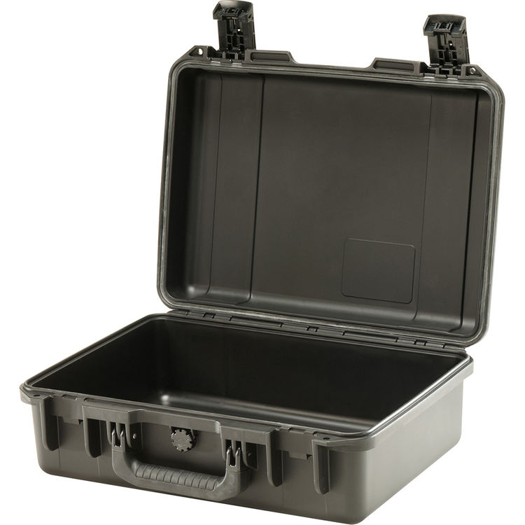 Pelican iM2300 Storm Case without Foam (Black)