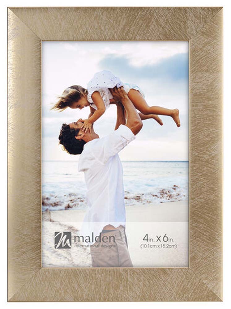 Malden 4x6 Linear Metallic Gold