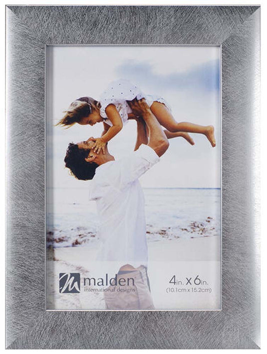 Malden 4x6 Linear Silver