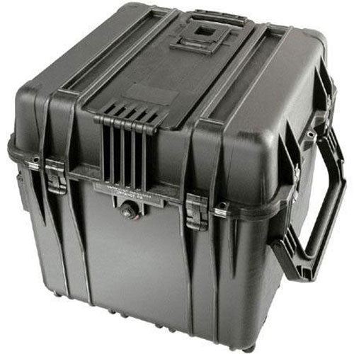 Pelican 0370 Cube Case with Foam (Black)