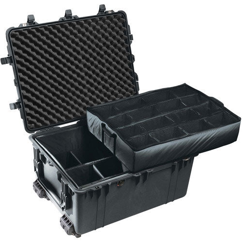 Pelican 1630 Transport Case with Dividers (Black)
