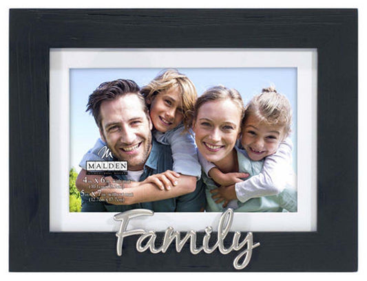 Malden 4x6 Scripts Black Distressed- Family