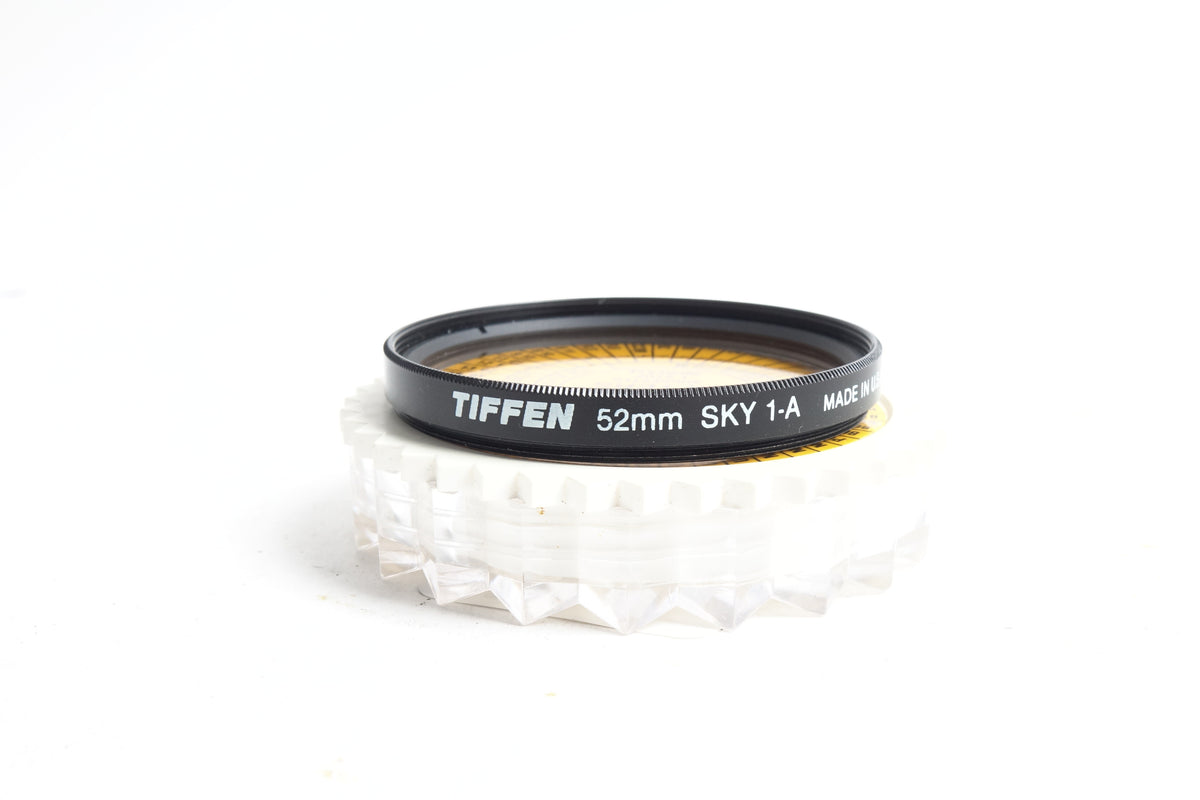 (USED) 52mm Tiffen Sky 1a Filter